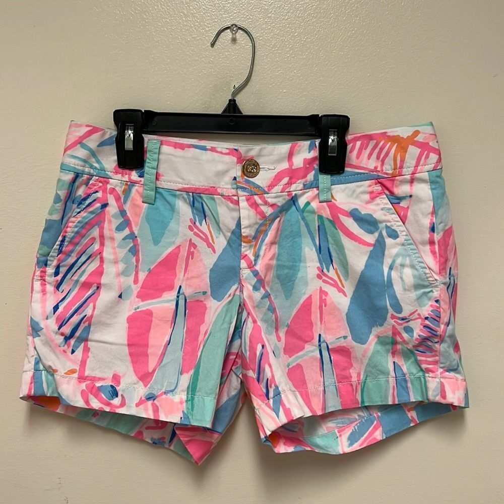 Lilly Pulitzer Callahan Short Size 2